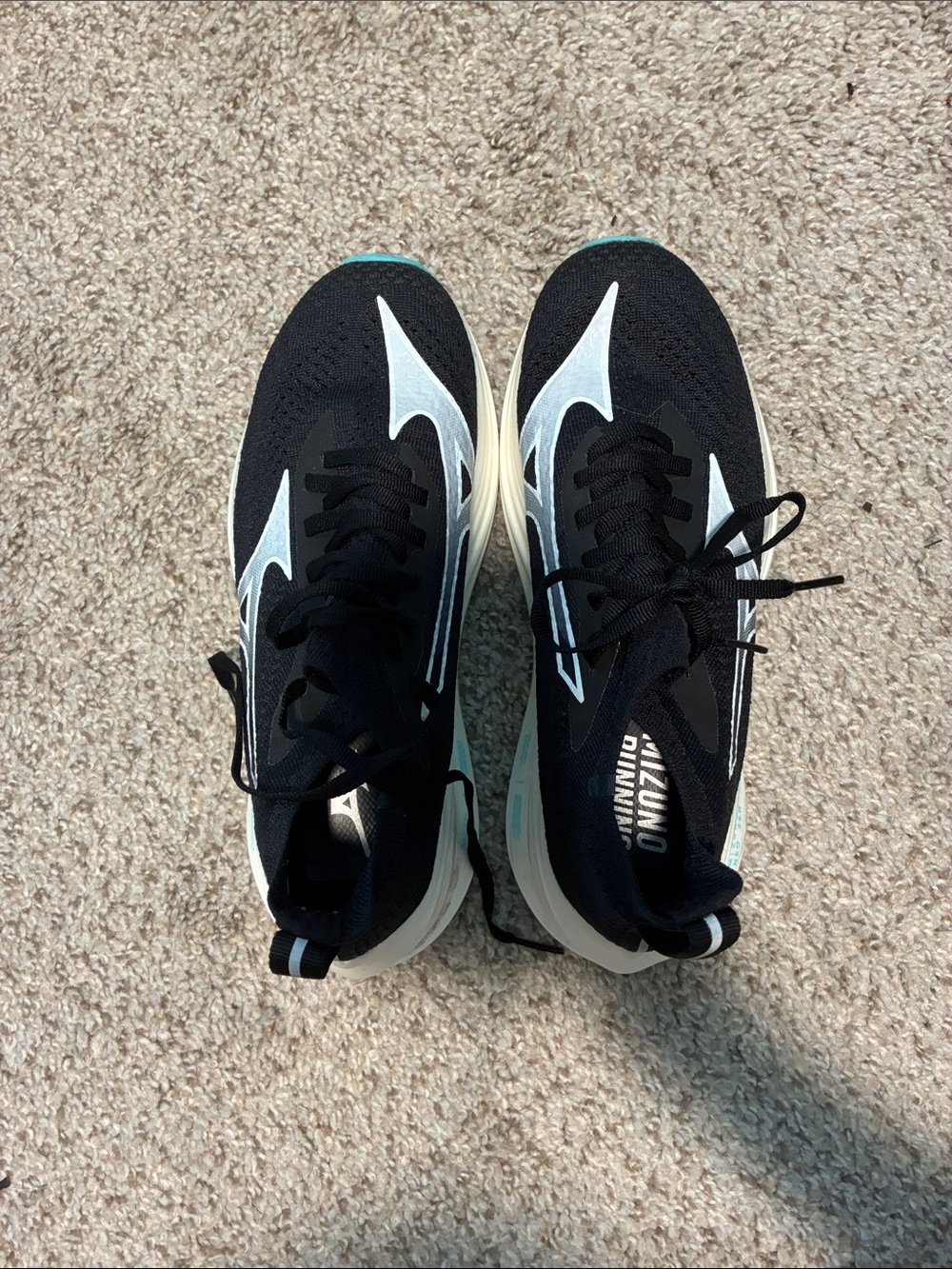Mizuno Neo Zen Women’s size 8